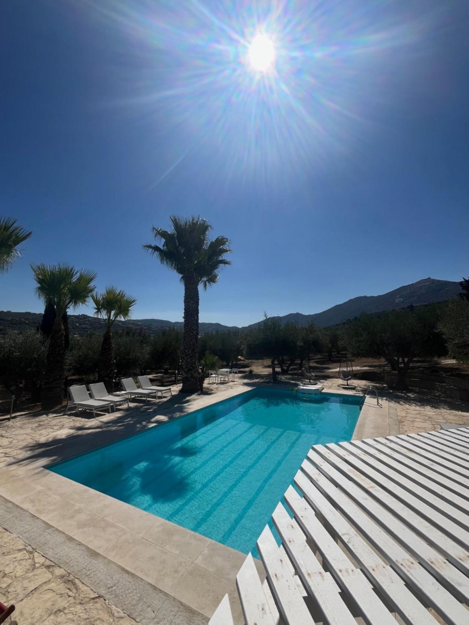 The Olive Grove Villas With Swimming Pool And Breakfast Archanes Exterior foto