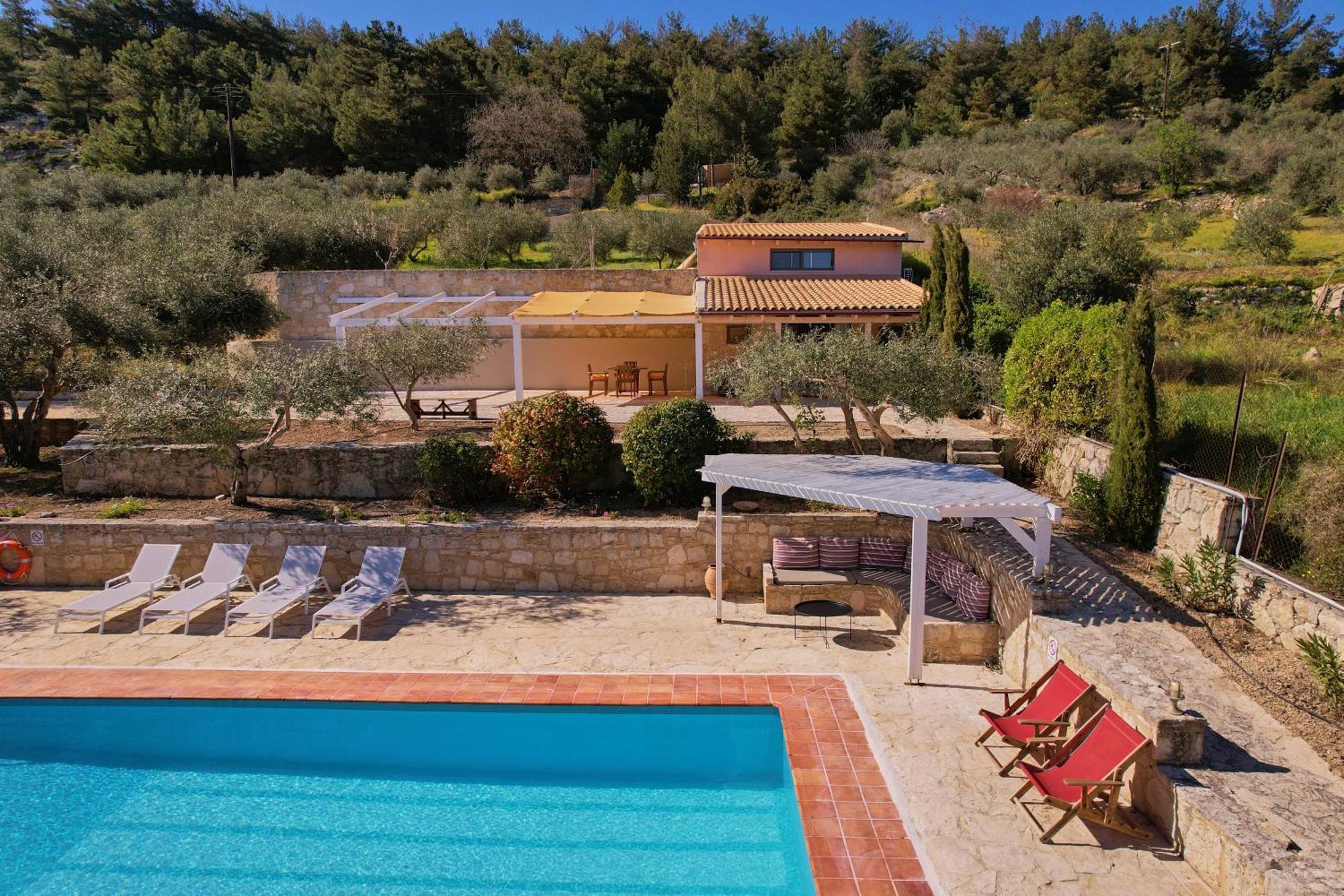 The Olive Grove Villas With Swimming Pool And Breakfast Archanes Exterior foto